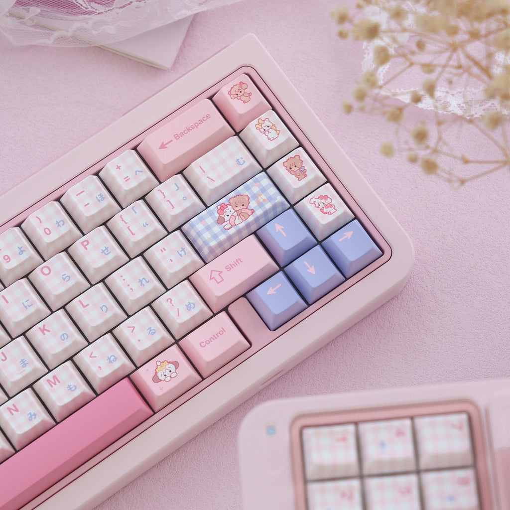 UR82 Strawberry Dessert Bundle | Keyboard + Keycap Set | Pink Aesthetic Mechanical Keyboard