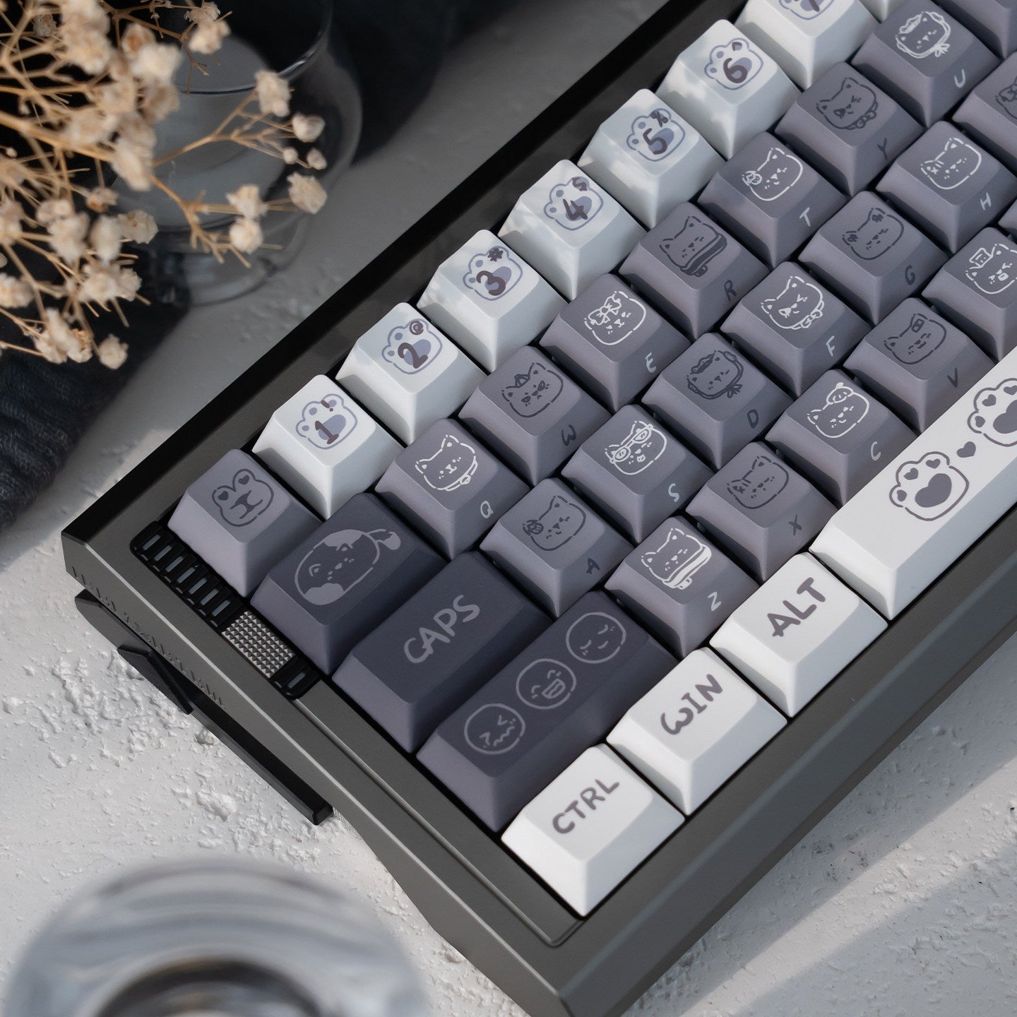 Urelab Emo Kitty Keycap Set