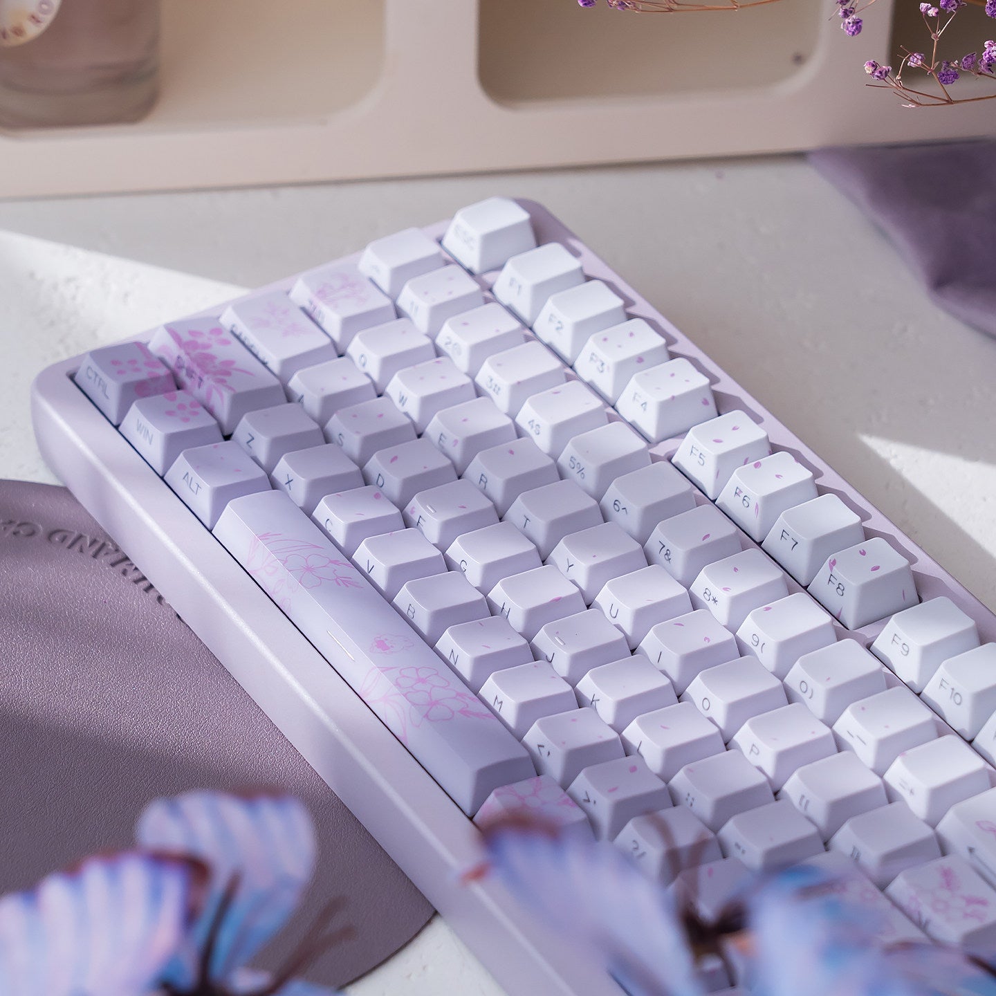 Urelab Floral Rabbit Journey Keycap Set