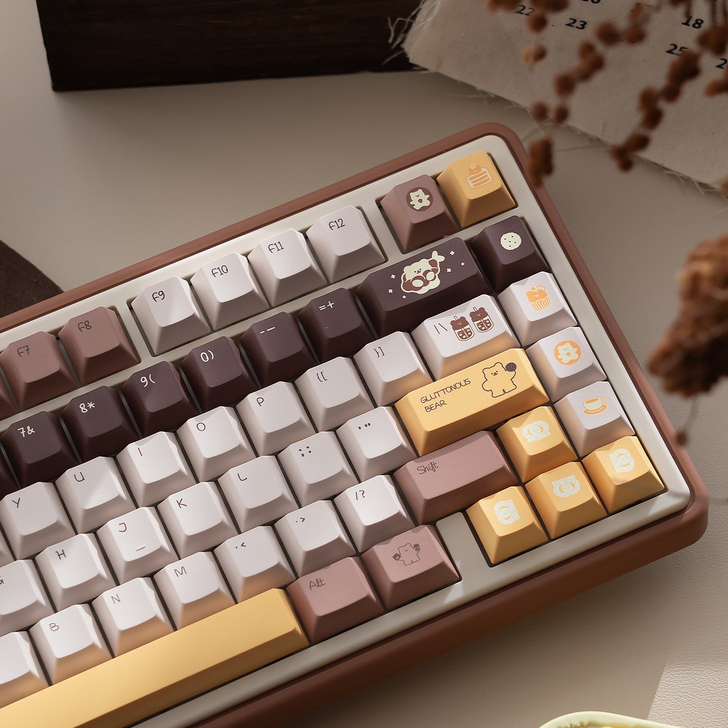 UR82 Butter Bear Brown Three-Mode Mechanical Keyboard