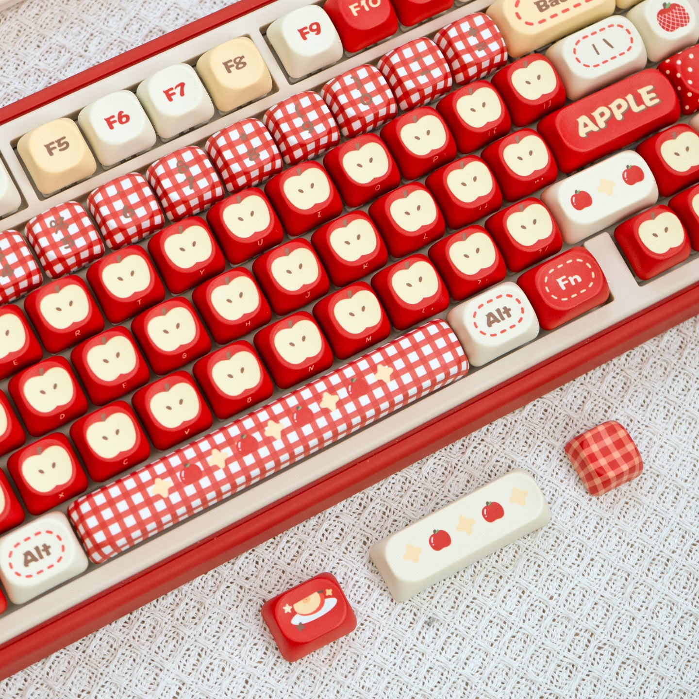 UR82 Apple Dot Red Three-Mode Mechanical Keyboard