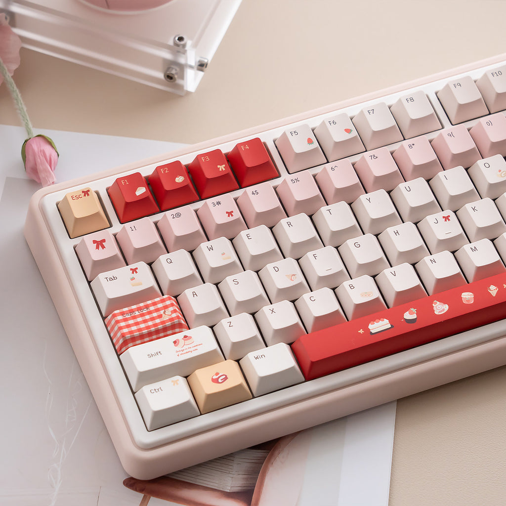UR82 Strawberry Dessert Powder Three-Mode Mechanical Keyboard