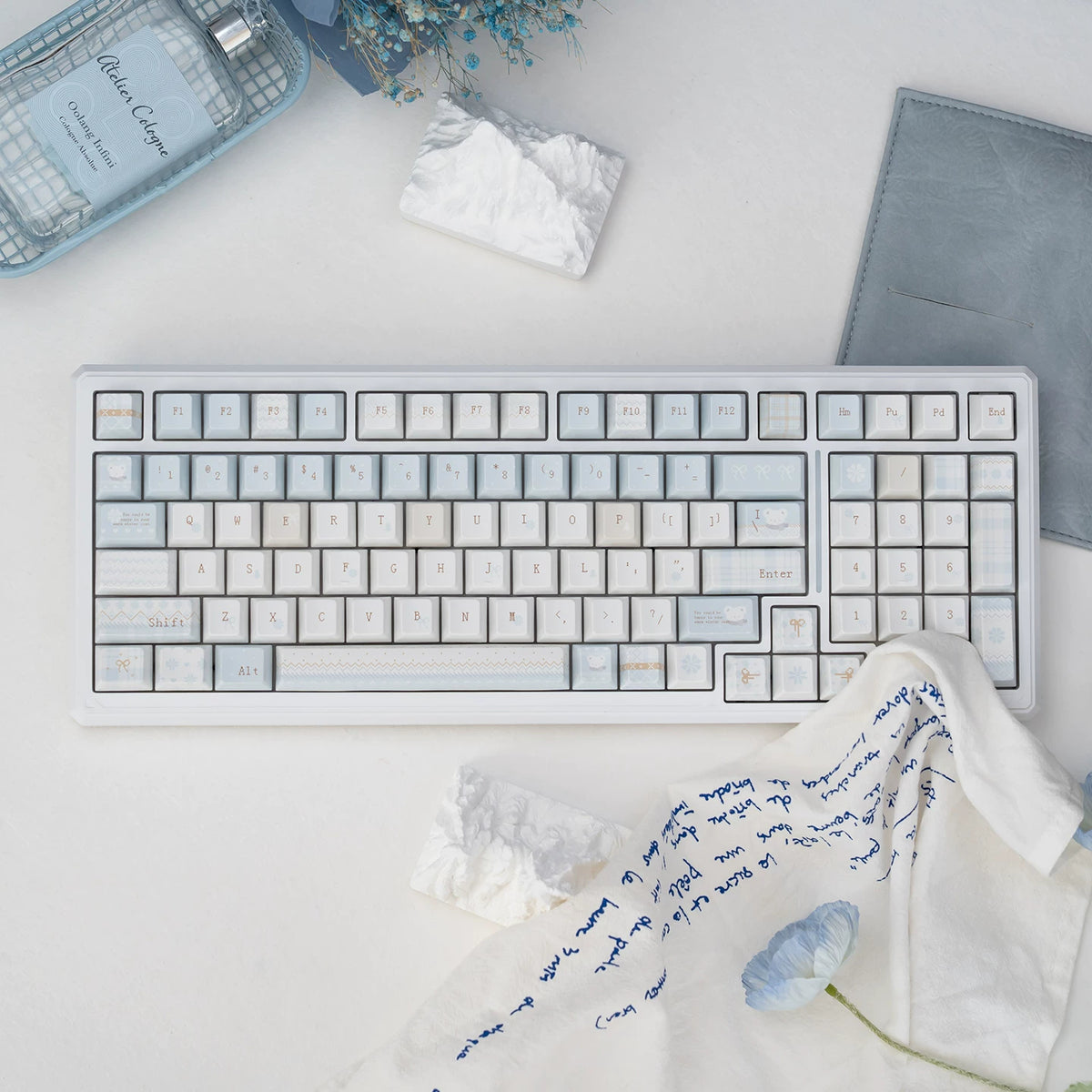 UR98 White Three-Mode Mechanical Keyboard | Gasket RGB Hot-Swap Custom Kit